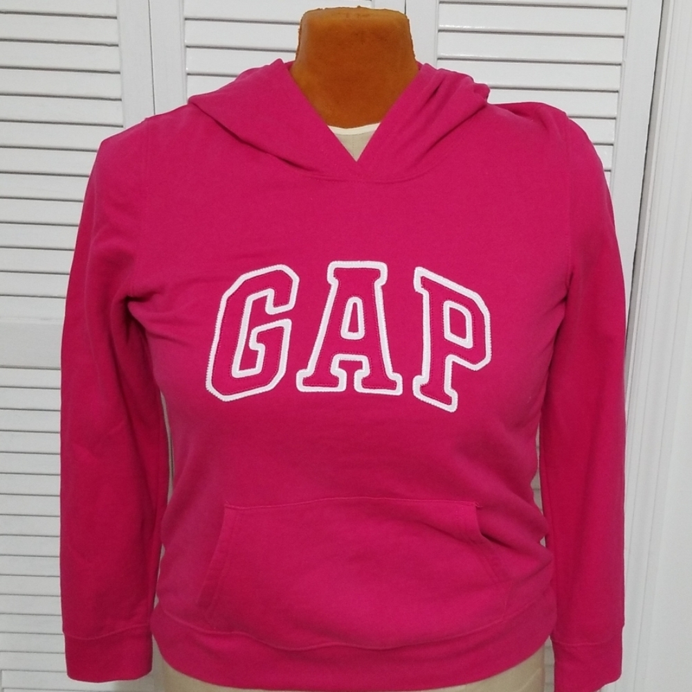 GAP pullover